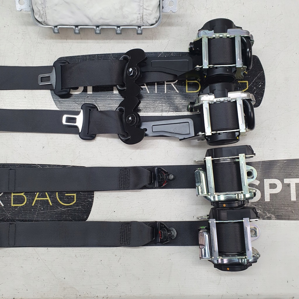 фото №7, Sportage v 5 автоматическая коробка передач приборная панель консоль подушки безопасности ремни подушка безопасности