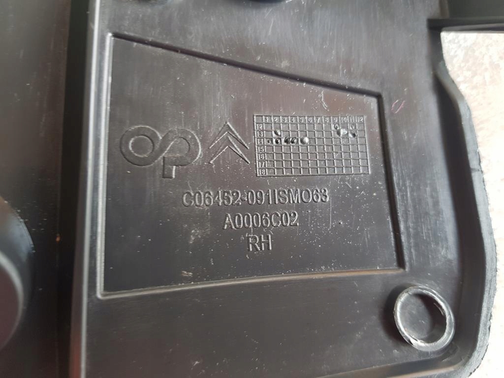 фото №11, Citroen c4 picasso ii направляющая бампера p/l задняя