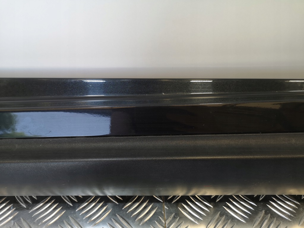 фото №8, Молдинг порог левая maserati quattroporte vi