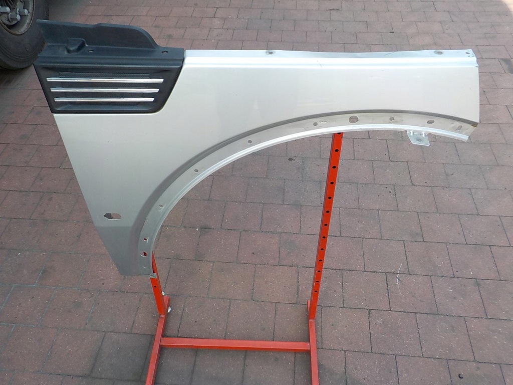 фото №1, Dodge nitro 08r крила правий перед