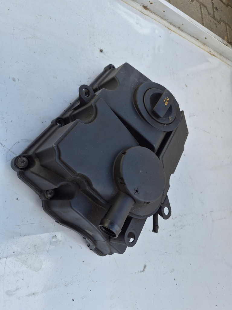 Polo fabia ibiza 1.4 tdi крышка клапанов накладка 045103469h в Украине