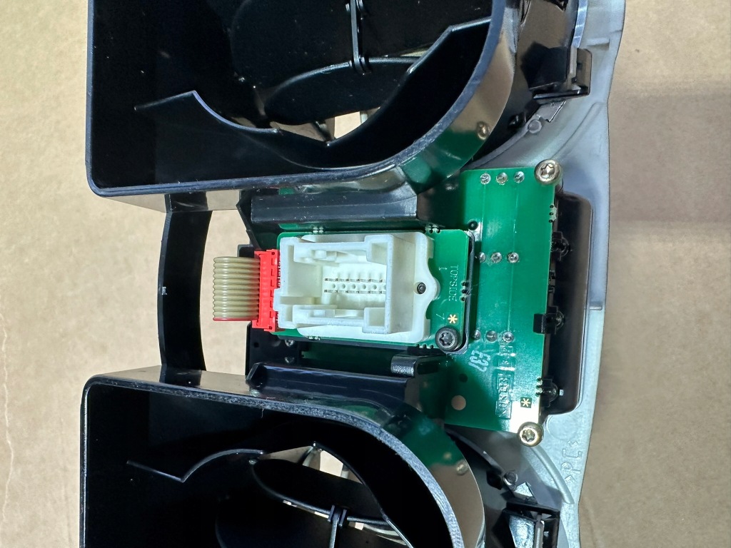 Kartka обдув середня, середина, повітропровід mercedes sl r230, w230 za, бежева Недорого