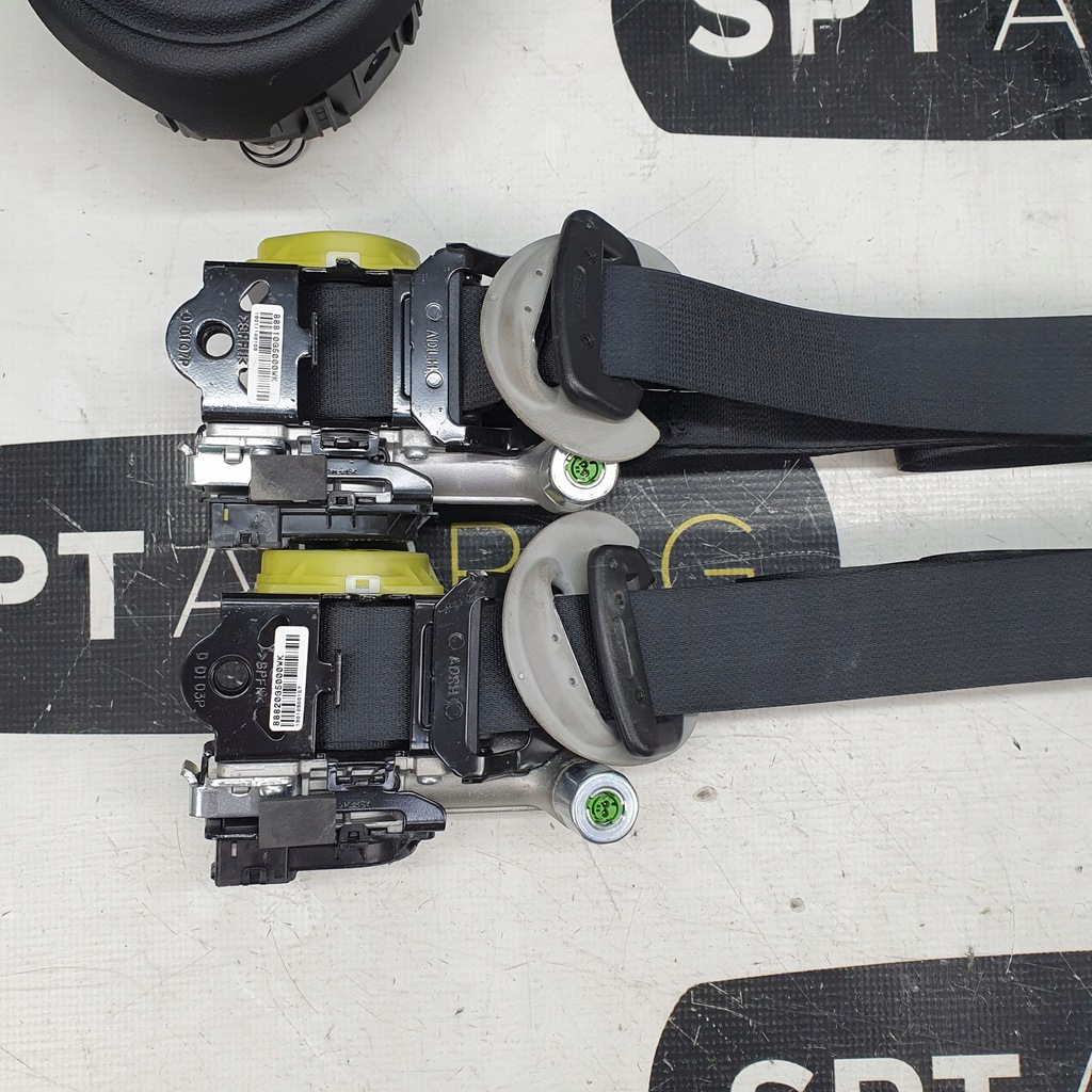 фото №7, Kia niro i 1 lift приборная панель приборная панель org консоль подушки безопасности ремни подушка безопасности