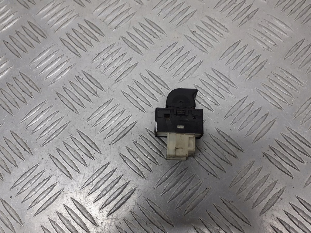 фото №1, Кнопка скло лівий задня nissan primera p11