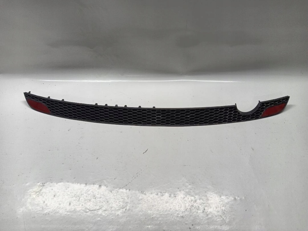 фото №1, Молдинг бампера задняя audi a1 8x0807833