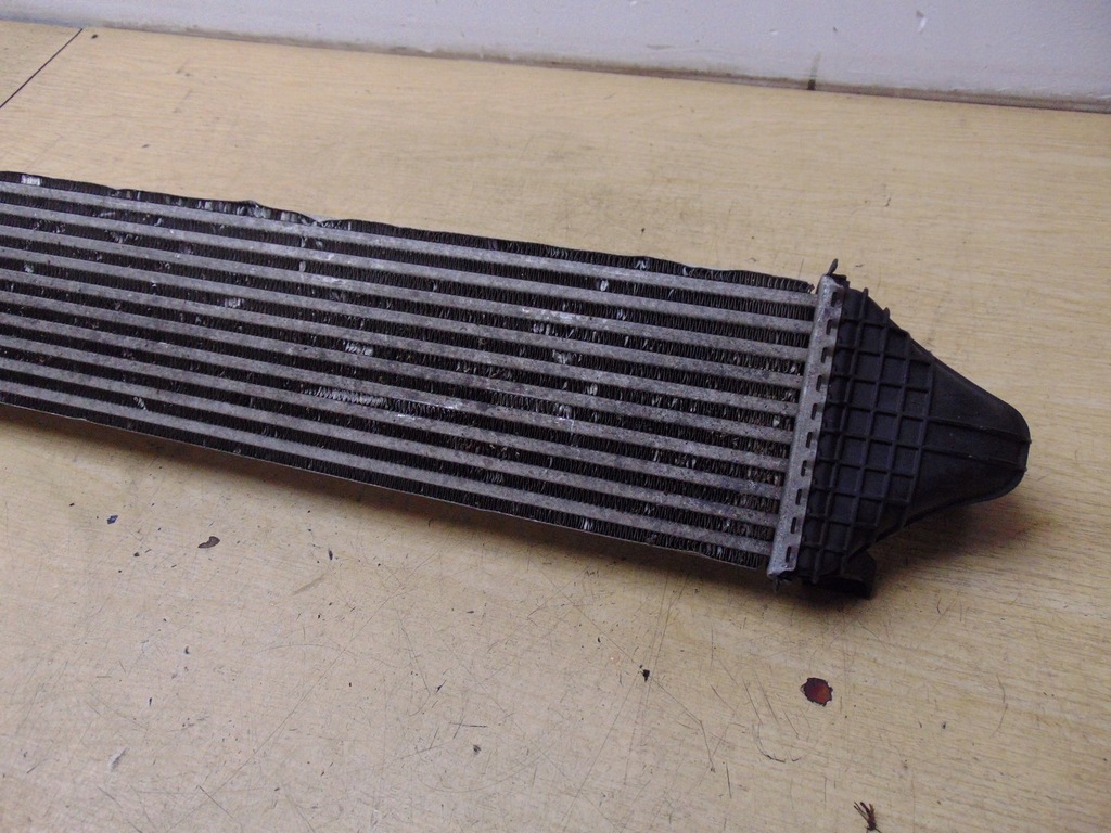 фото №12, Радіатор інтеркулер volvo v40 s60 31367277