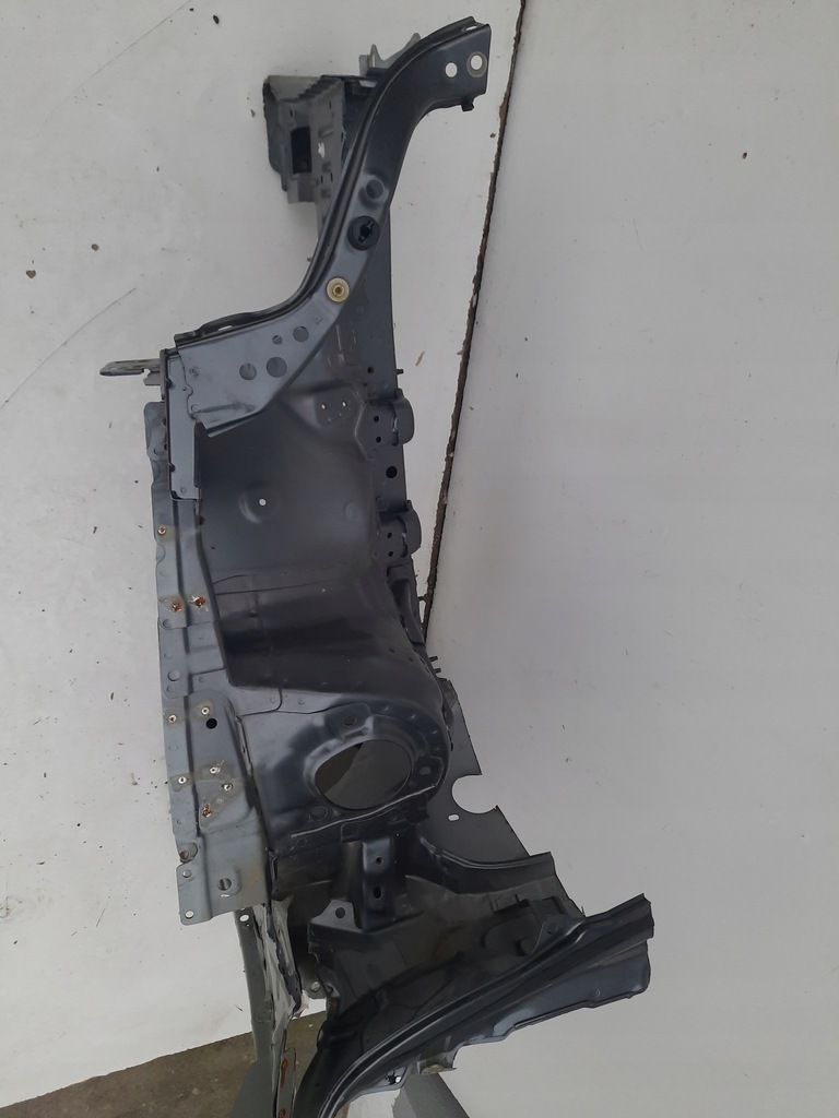 фото №7, Toyota verso 09- левая четверть подкрылок лонжерон