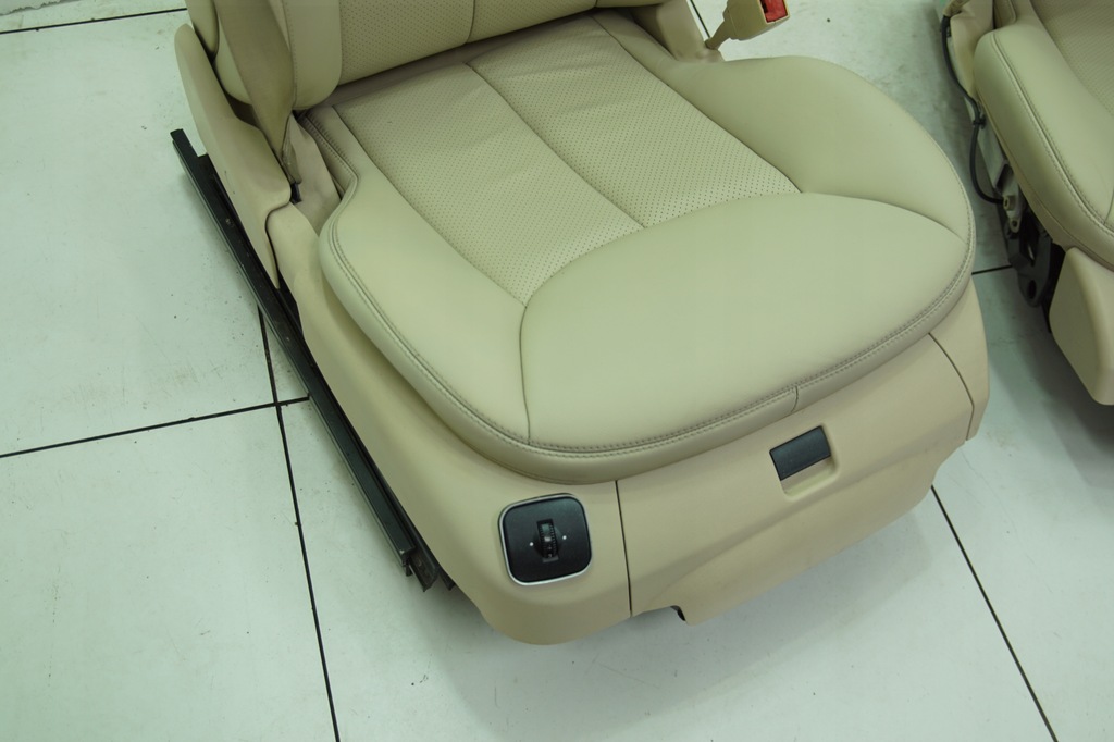 фото №6, Сиденья сиденье пассажир водитель цвет бежевый 205a вентилируемые mercedes sl r230