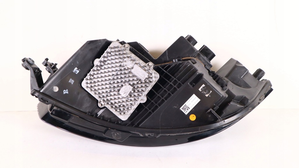 фото №6, Jaguar i-pace x590 лампа правая перед led j9d3-13w029-ha