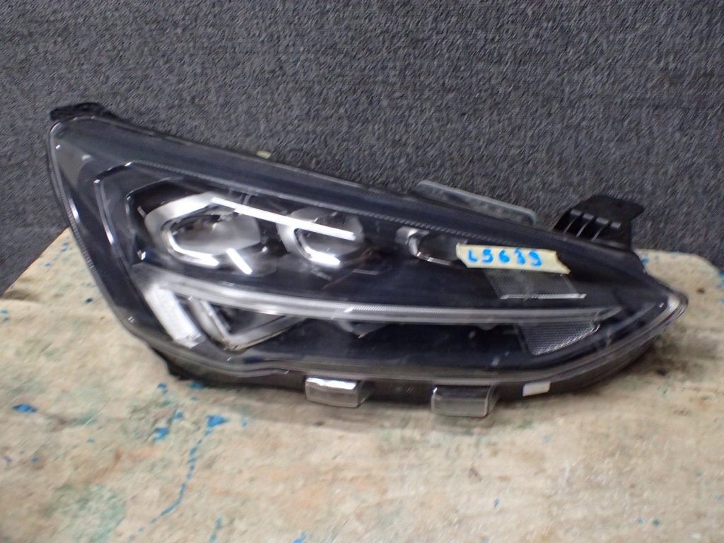 Купити Фара перед правий ford focus mk4 full led