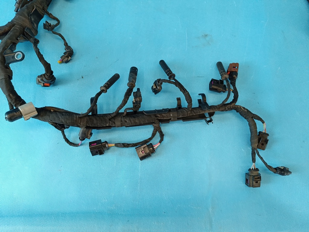 фото №14, Skoda superb 3 lift 2.0 tdi 110kw dtsb 2023 r джгут двигуна 05l972627p