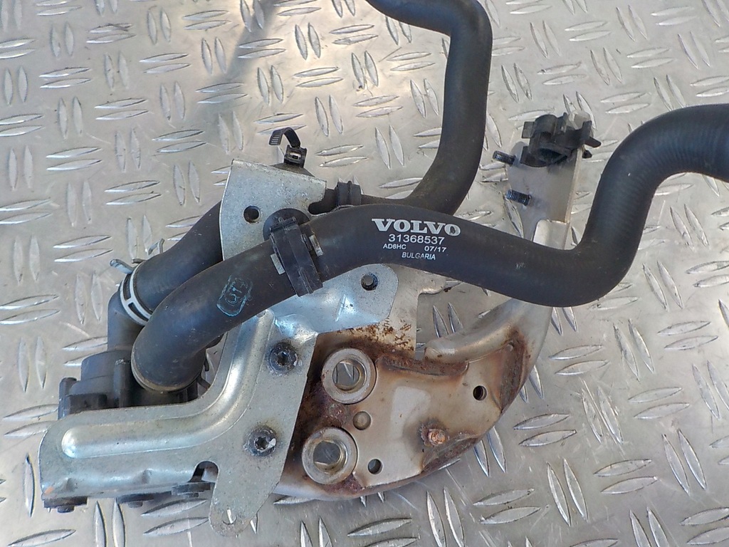 фото №4, Volvo s90 16-19 wąż труба wody +насос 31368537