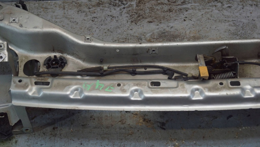 фото №5, Pas передний усилитель volvo v50 s40 ii d641