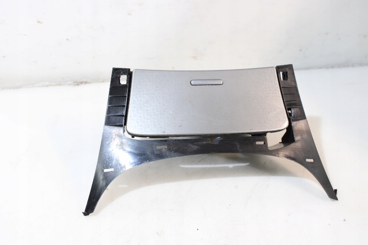 фото №1, Попільничка opel insignia a lift uk