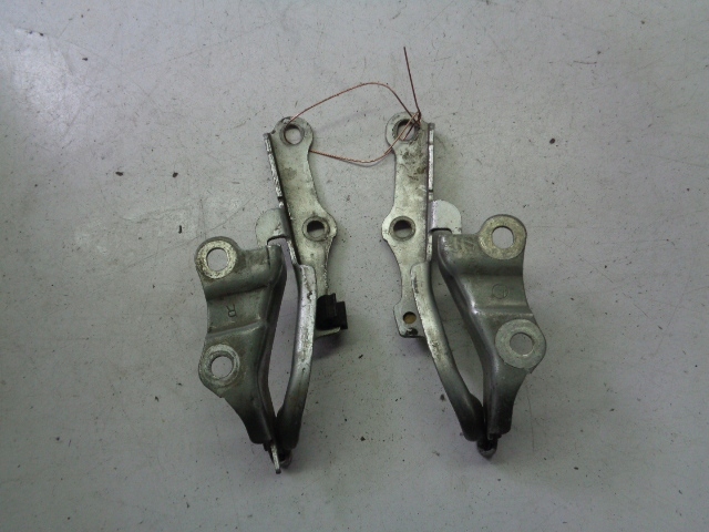 фото №1, Петлі капот toyota land cruiser 120 j12 2002-