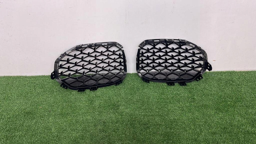 фото №1, Решітка радіатора решітка радіатора решітка радіатора bmw 1 f40 19- права ліва