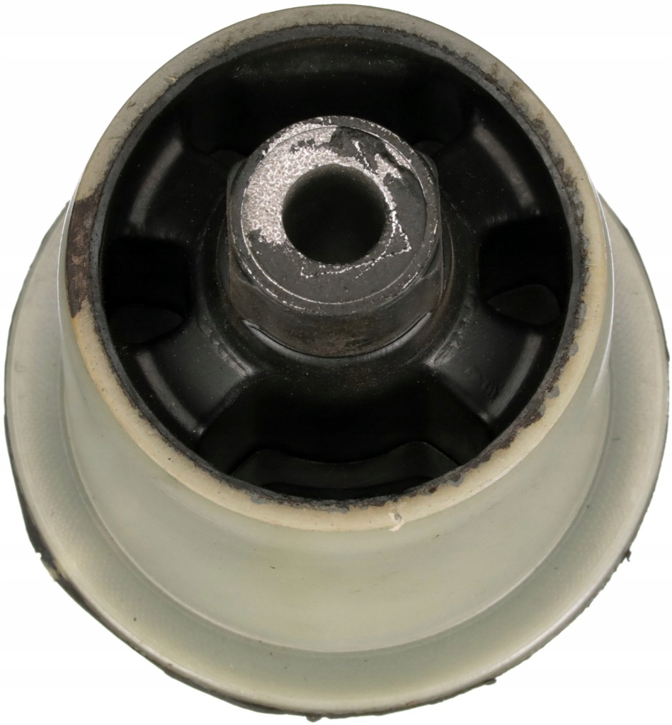 фото №3, Втулка металлический резиновый renault fluence 1.5 dci 1.6