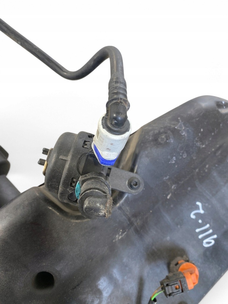 фото №9, Porsche 911 991 2018 бак расширительный охлаждающая жидкость