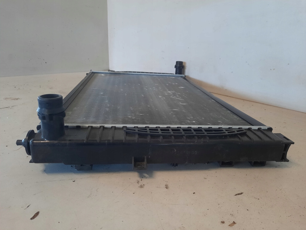 Audi a4 b5 2.5 disel 94-01 радиатор воды двигателя ac269011 Недорого