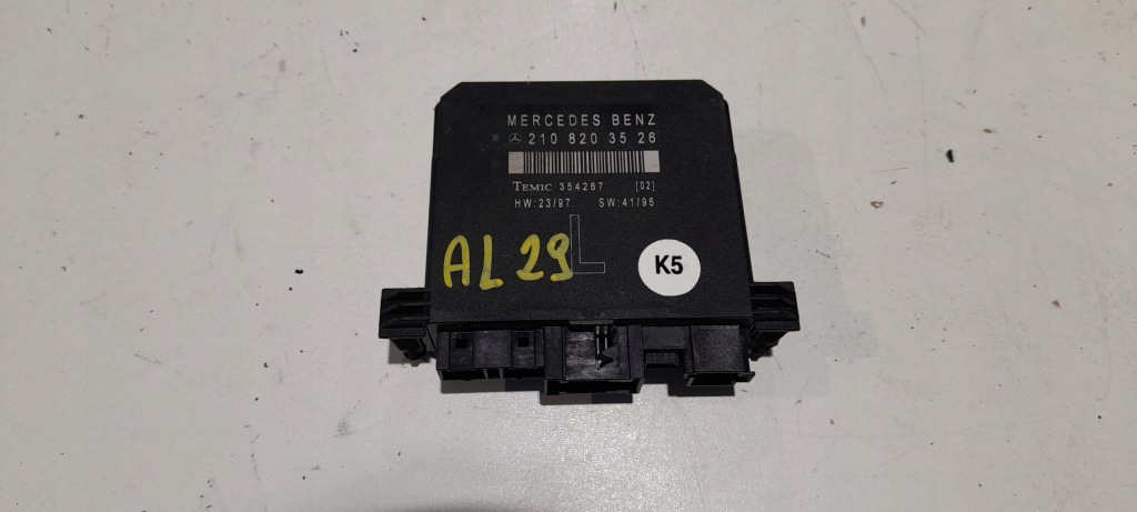 фото №1, Модуль двері w202 w210 перед лівий a2108203526