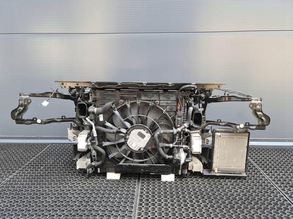 фото №7, Bmw g09 xm label pas передний усилитель передний радиатор 550kw 748ps