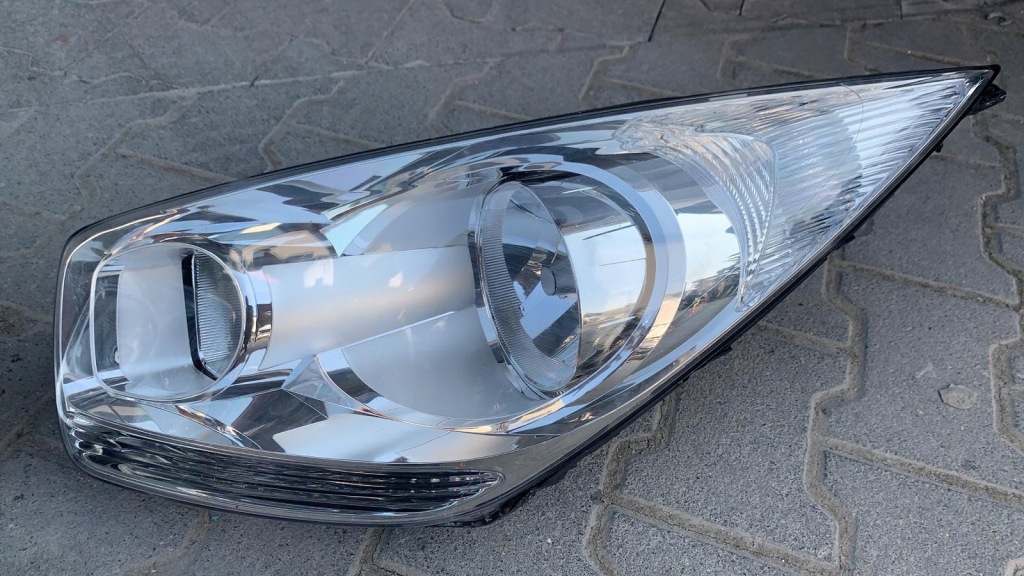 фото №4, Kia venga 2011- лампи передні комплект