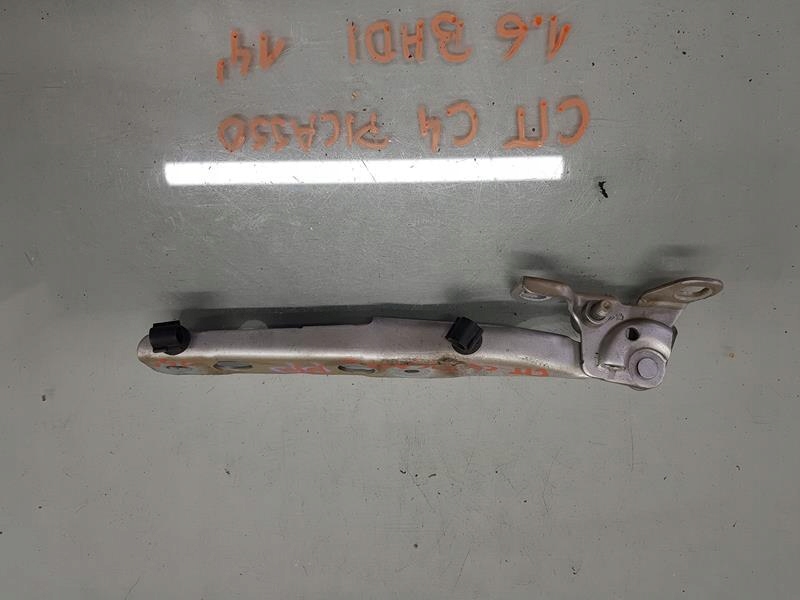 фото №1, Петля капот правий citroen c4 picasso ii 9676115080