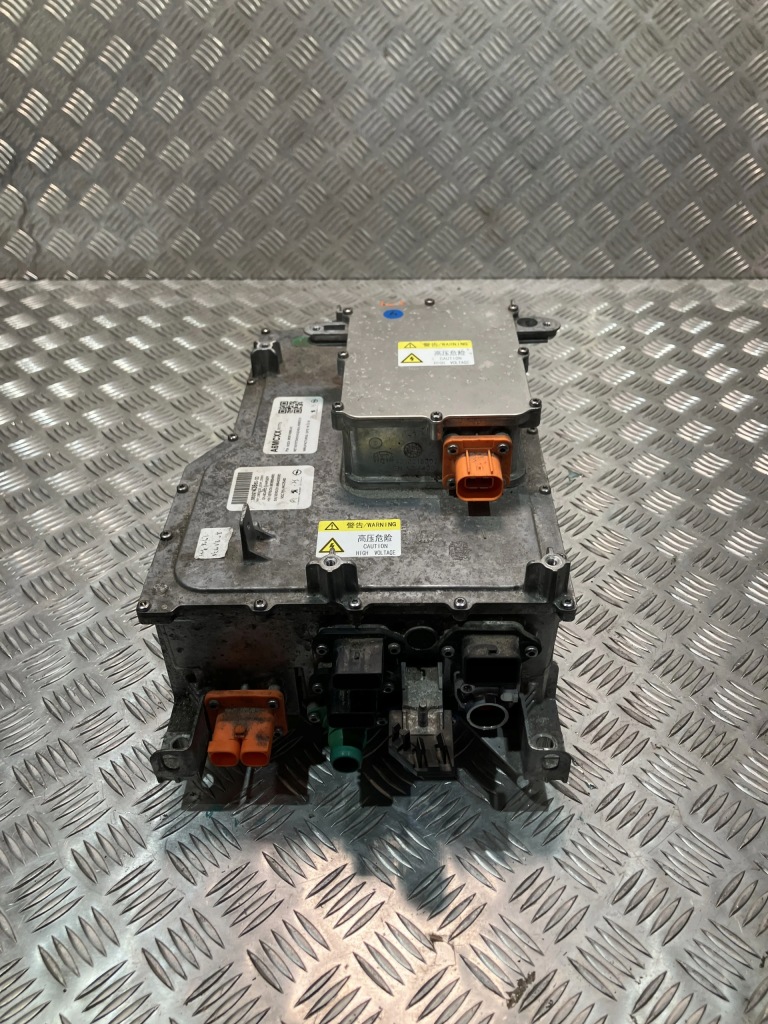 фото №6, Инвертор инвертор зарядное устройство corsa f 19- электрик