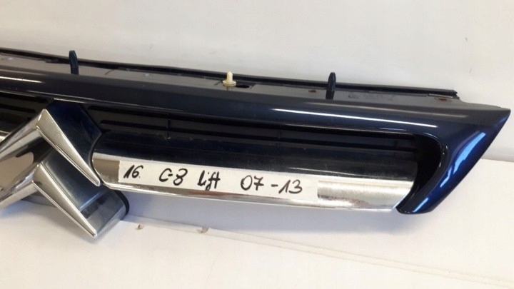 фото №3, Citroen c8 2007 lift решітка радіатора перед