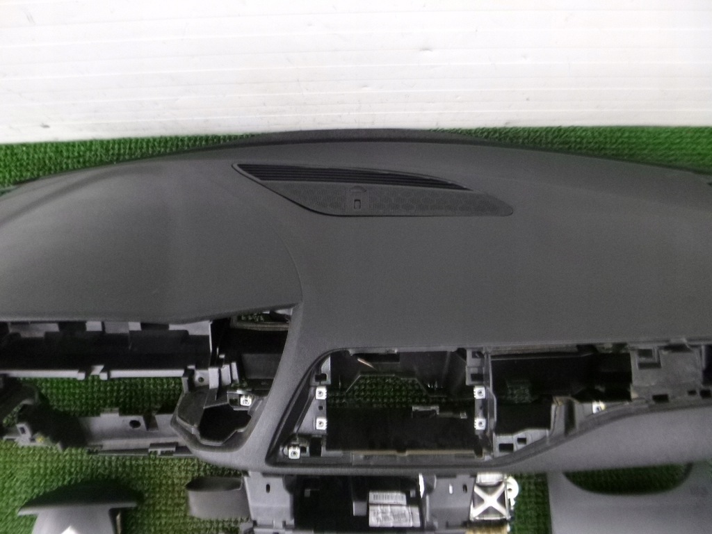 фото №7, Citroen c5 iii 08- приборная панель консоль подушка безопасности натяжители