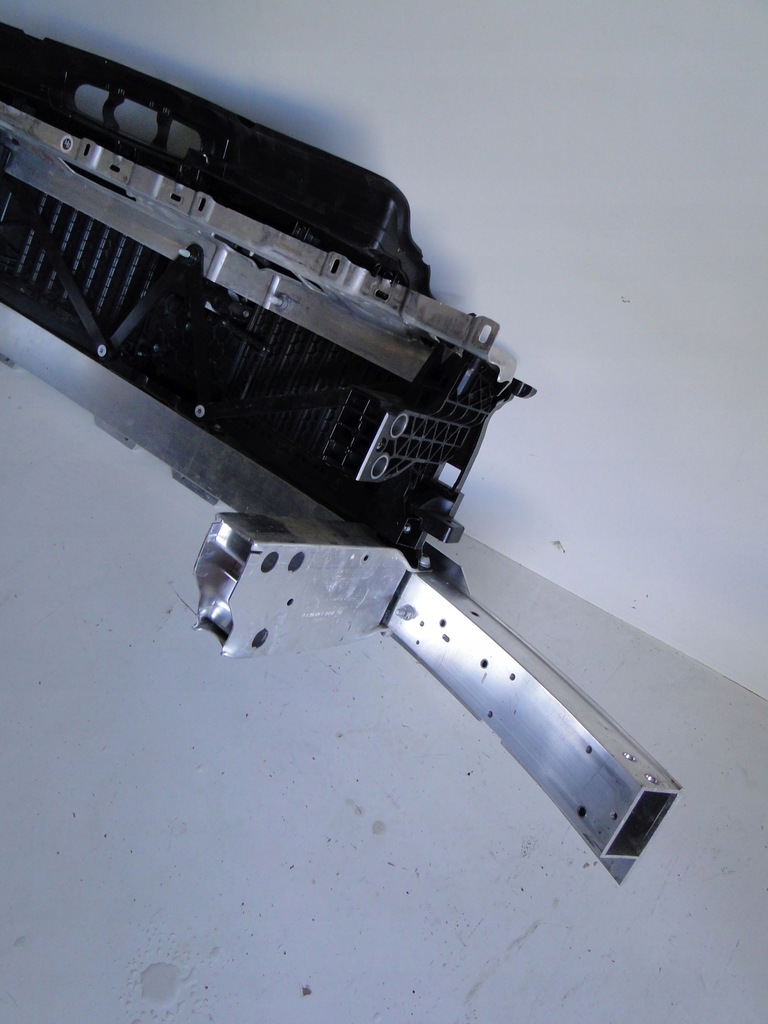 фото №12, Mercedes c klasa 206 w206 pas передній підсилювач перед