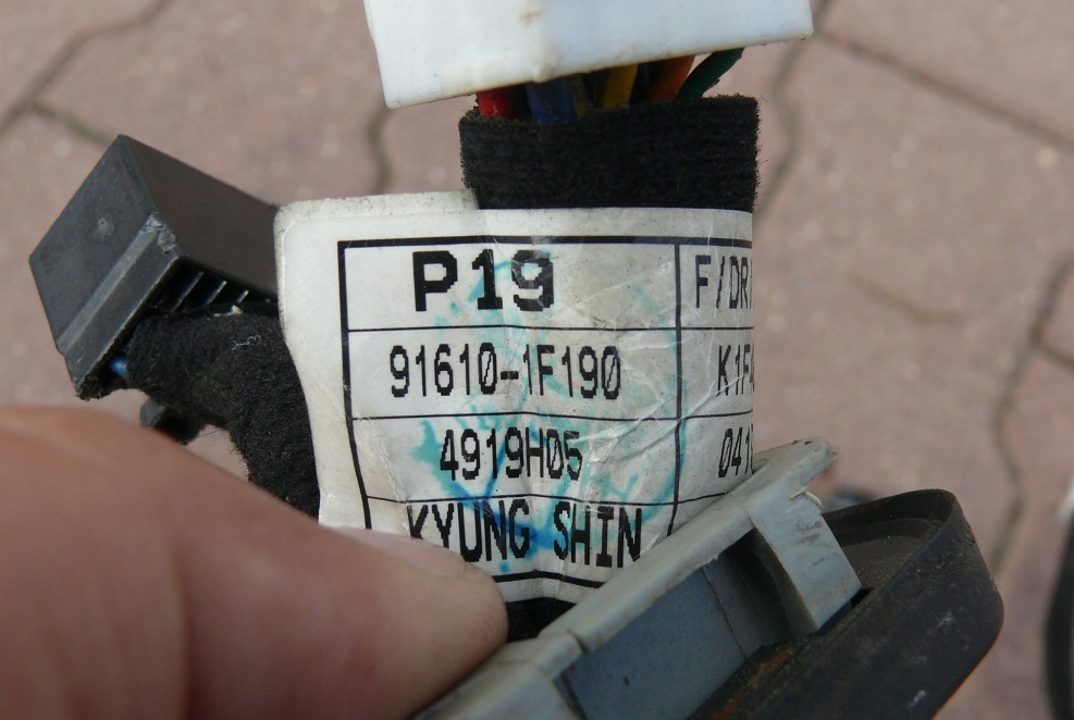 фото №7, Электропроводка электрическая жгут дверь правый перед kia sportage ii 2 04-10r eu