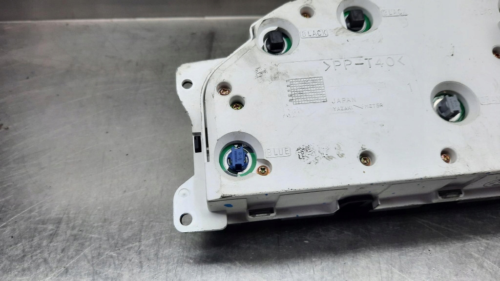 фото №11, Счетчик приборы 9472449 volvo s80 98-06r 2.9b