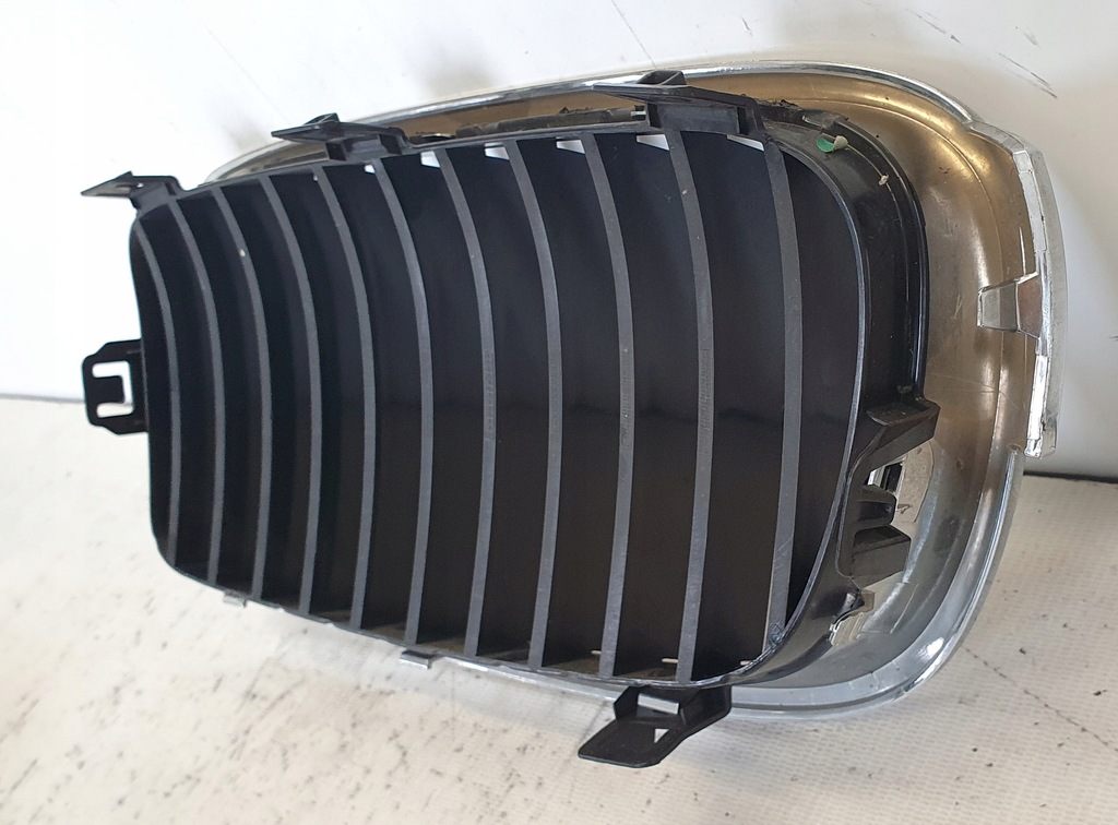фото №8, Bmw 3 f30 f31 решётка радиатора правая решётка радиатора решётка радиатора оригинал
