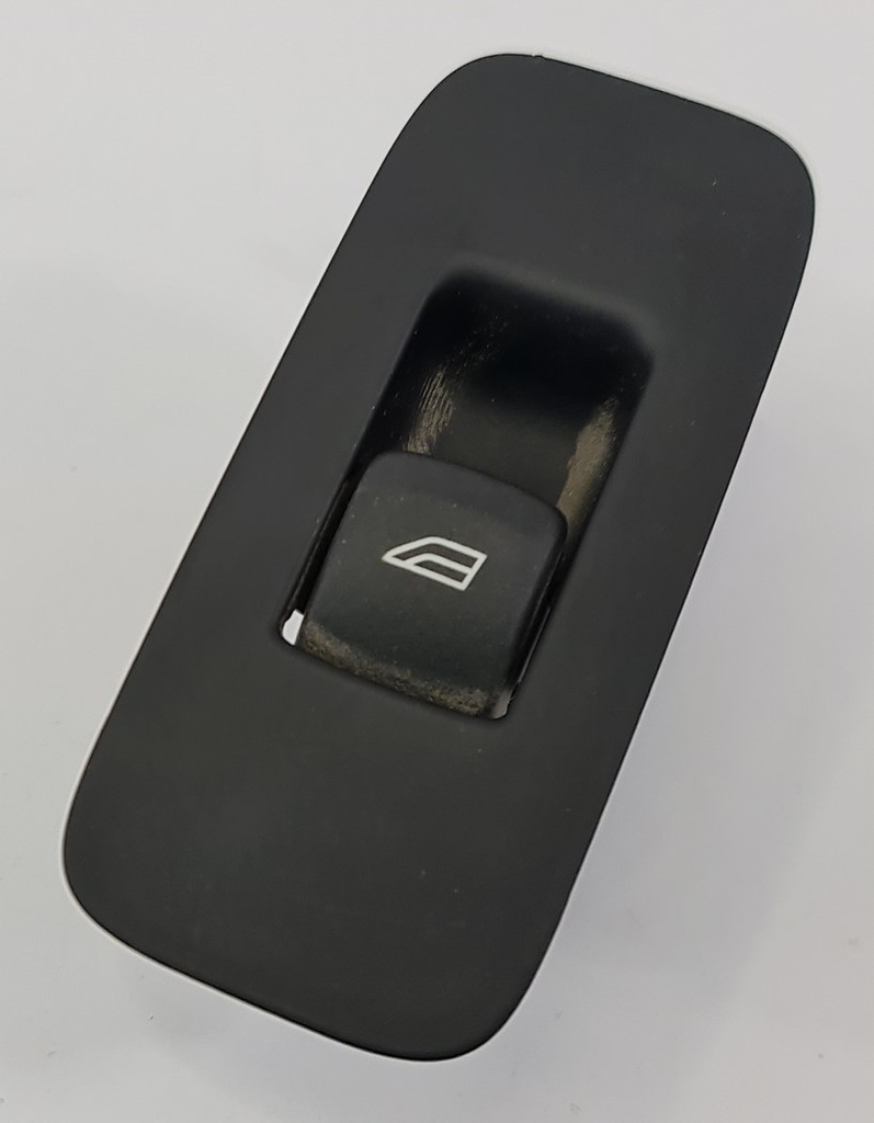 фото №1, Кнопка стекло volvo v40 ii 31334569