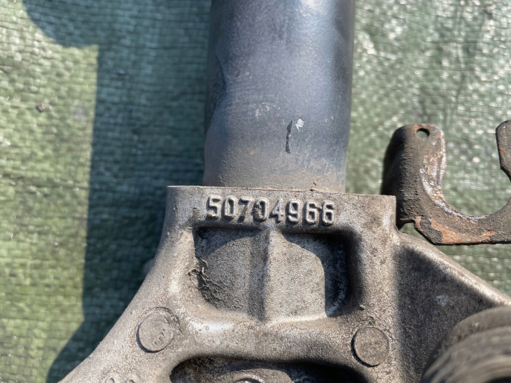 Амортизатор передній ze пружина вилка mcperson alfa romeo 159 50704966 Недорого