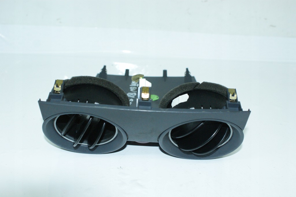 фото №12, Ґрати обдув рамка решітка обдув середня mitsubishi colt mr951746