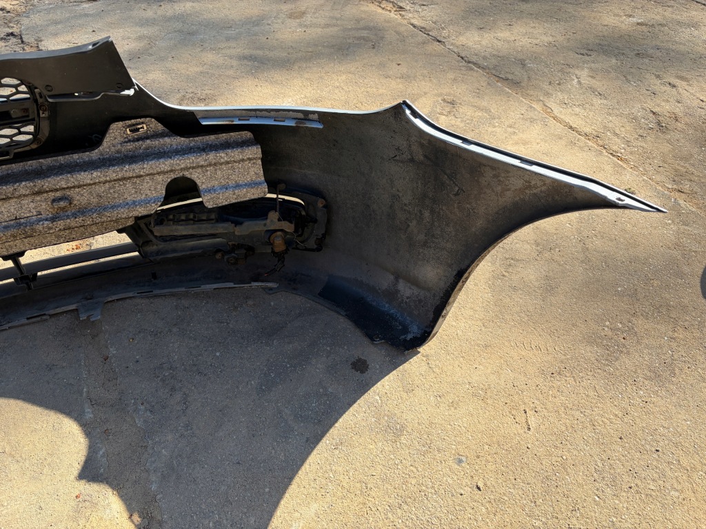 Hyundai accent 3 05-10r бампер перед передний комплектный  лак- 5s Недорого