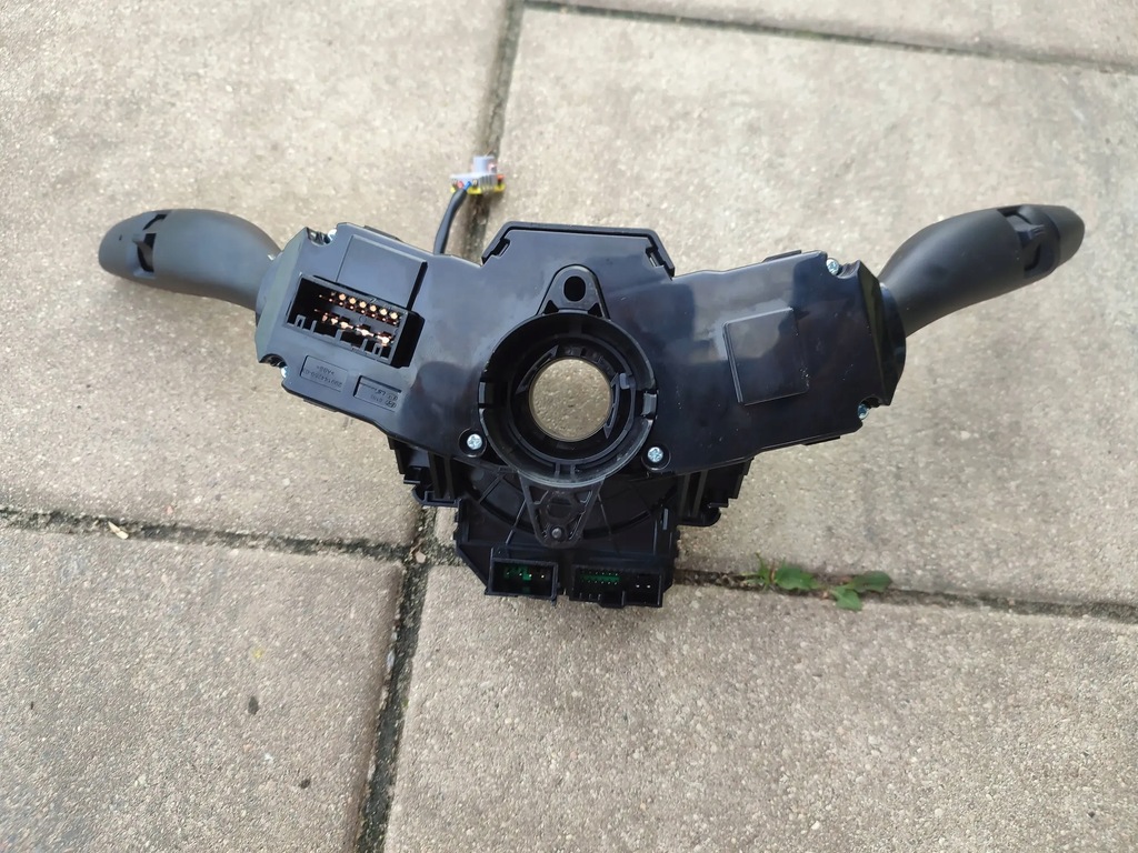 фото №8, Kia stonic 2023 панели управление, переключатели, переключатели