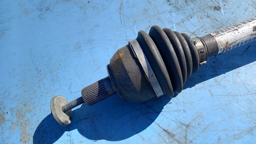 фото №5, Приводной вал правая volvo v50 s40 ii 04-12r 1.6b