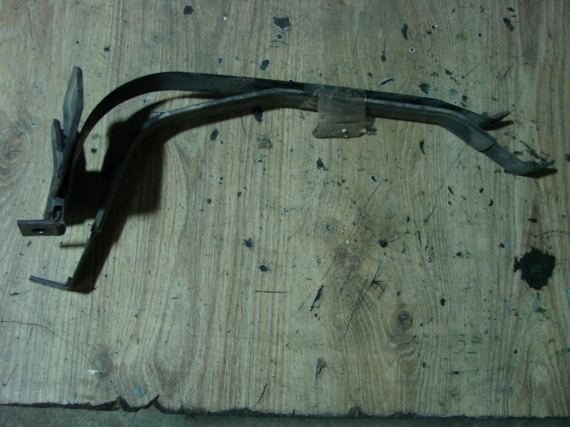 фото №1, Хомут бака swift iv mk6 1.3 b 2006 повний комплект