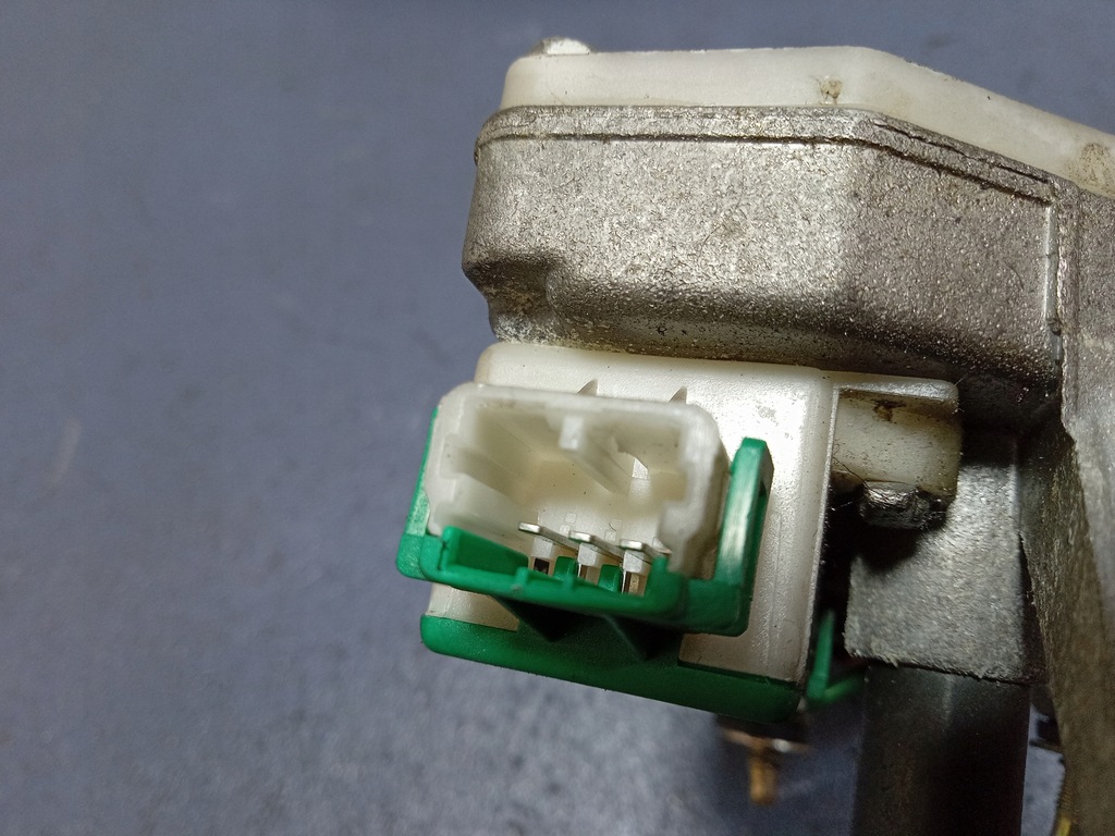 фото №5, Alfa romeo 156 моторчик дворники задняя 64343018