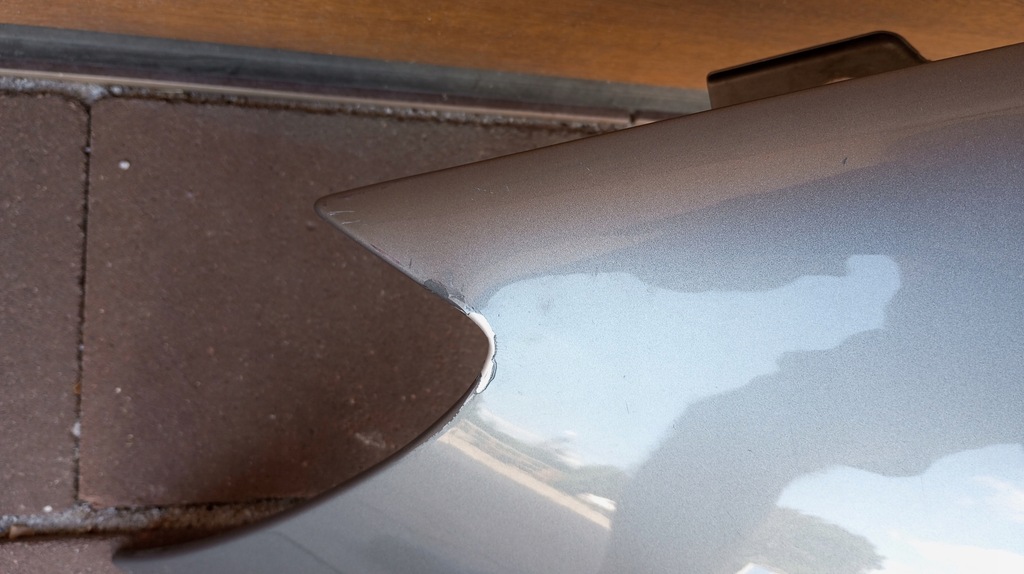 фото №4, Mercedes slk iii r172 2011 ---передний крыло перед r172