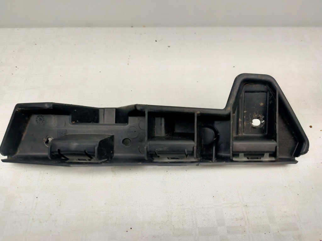 фото №1, Renault master iii направляющая бампера левый перед передний