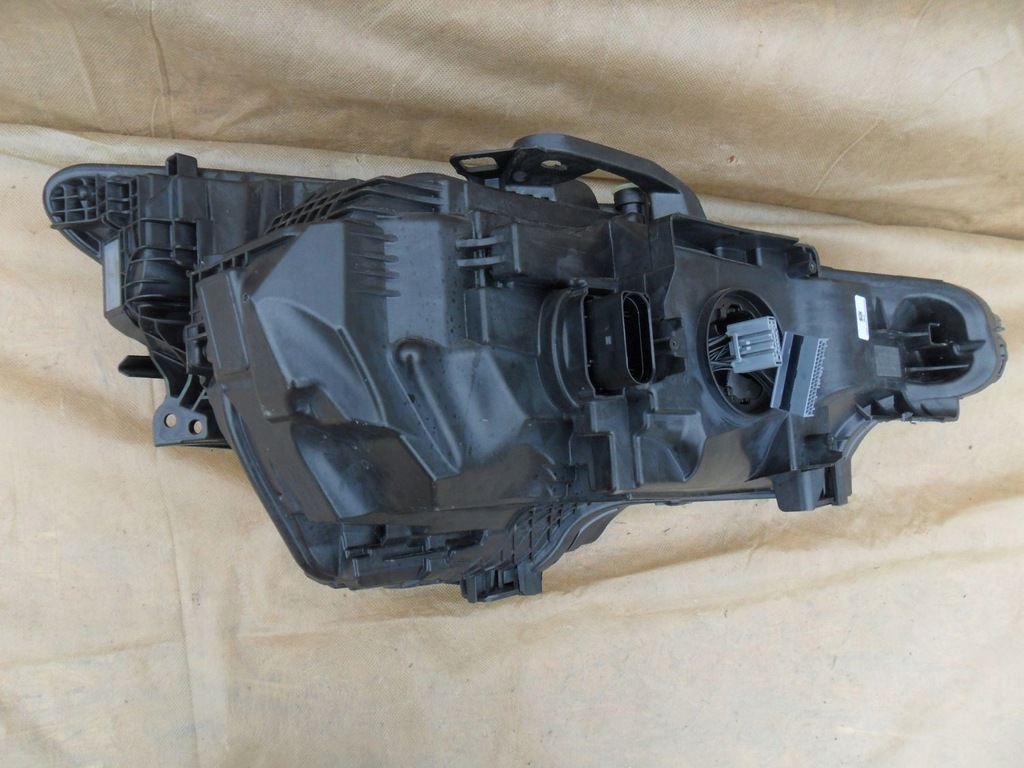 фото №16, Лампа передня ліва polestar ii volvo