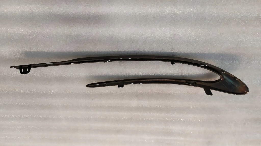 фото №1, Молдинг бампера права mercedes-benz cls w257