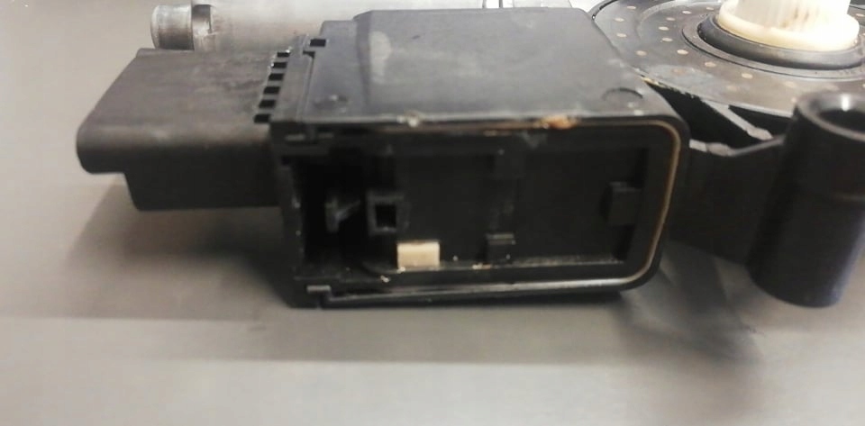 фото №7, Peugeot expert traveller моторчик стекло правый