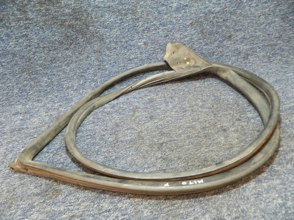 фото №1, Прокладка кузовная дверь alfa romeo mito правая