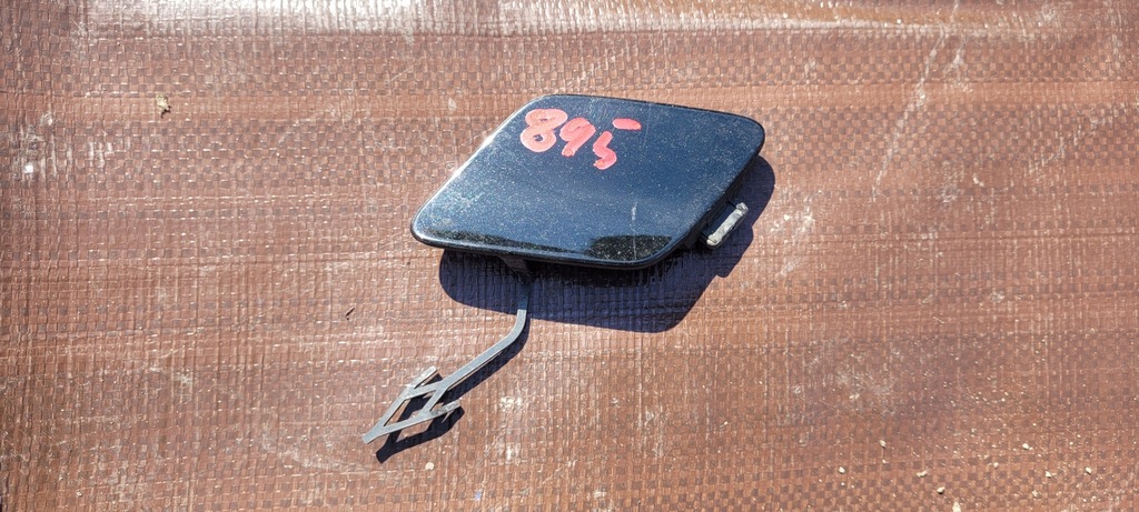 фото №1, Audi a6 c8 заглушка фаркоп бампера задня