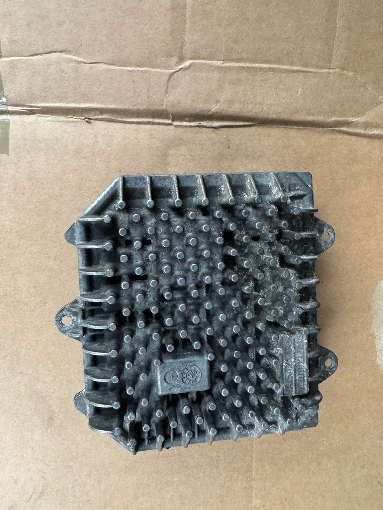 фото №1, Bmw g11 преобразователь напряжения 7464385